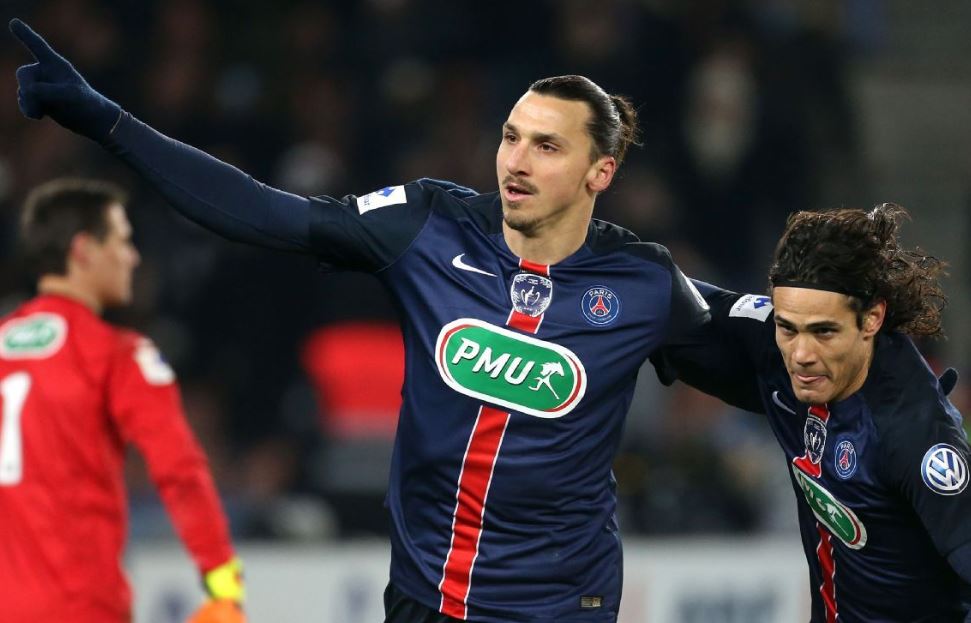Promosi ke Premier League, Leeds United Langsung Dikaitkan dengan Ibrahimovic dan Cavani