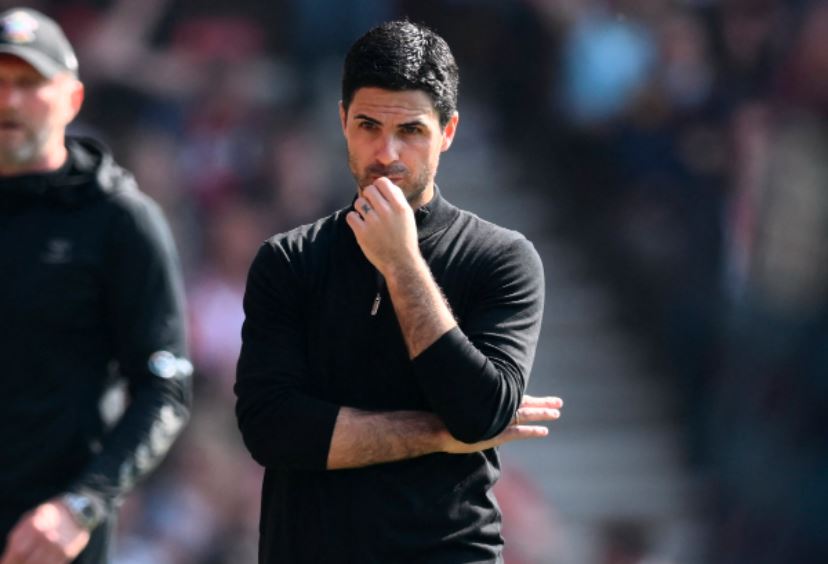 Ketimbang Arteta, Arsenal Akan Lebih Baik jika Dilatih Conte atau Pochettino