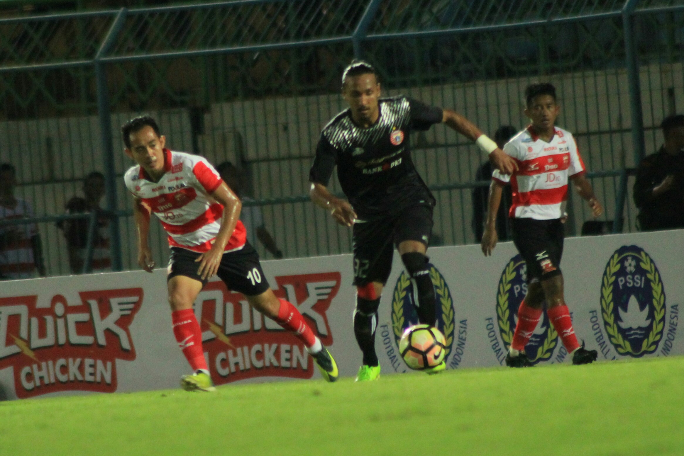 Teco Soroti Konsistensi Permainan Persija Ketika Tahan Madura United