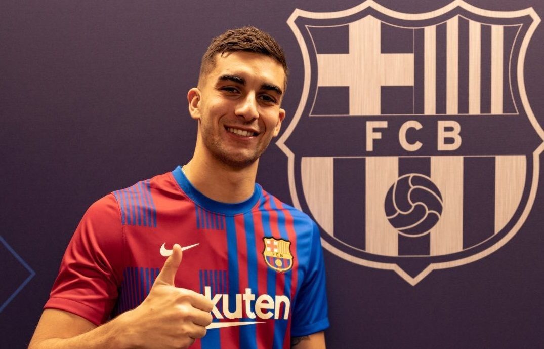 Resmi ke Barcelona, Ferran Torres Tak Bisa Langsung Bermain