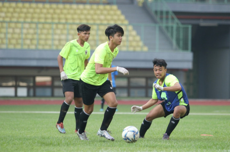 Bima Sakti Coret Krisna Budi dari TC Timnas Indonesia U-16 dengan Alasan Masalah Adaptasi