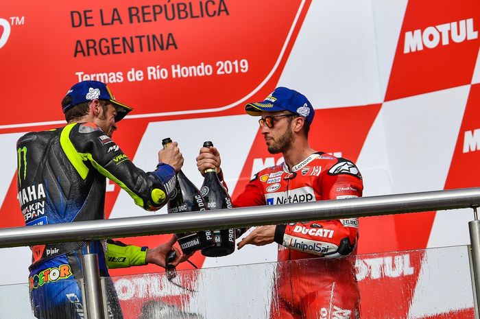 MotoGP: Valentino Rossi Minta Yamaha Pikirkan Nasib Andrea Dovizioso