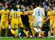 UEFA Dakwa Gianluigi Buffon Terkait Kritikannya kepada Michael Oliver di Liga Champions