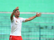 Performa Kiper Jeblok, Arema FC Akhiri Kerja Sama Pelatih Brasil