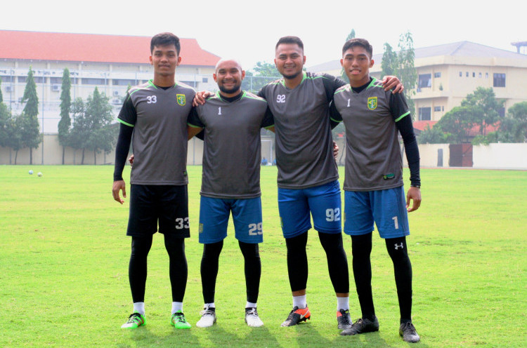 Penyebab Persebaya Krisis Kiper Berpengalaman Jelang Liga 1 2018 Bergulir