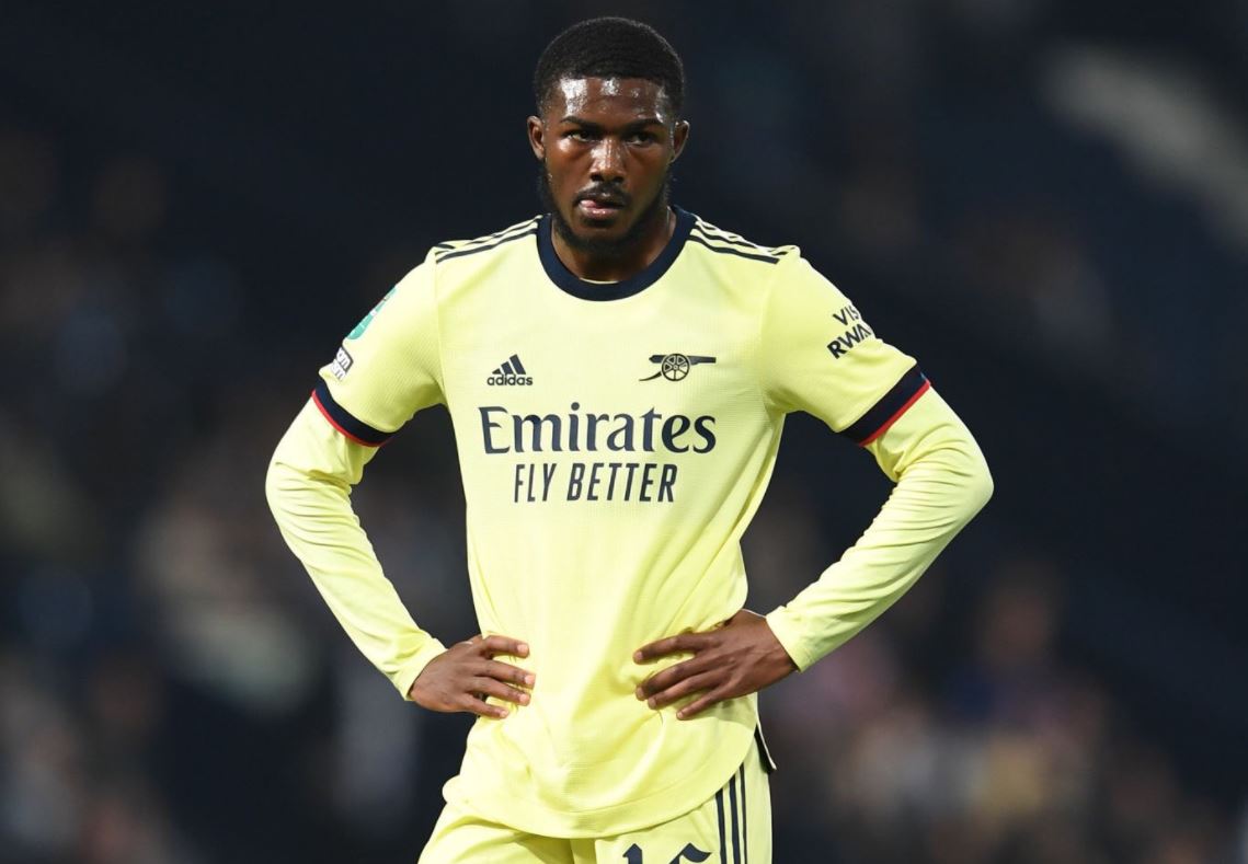 Capek-capek Curhat di Medsos, Maitland-Niles Bertahan di Arsenal