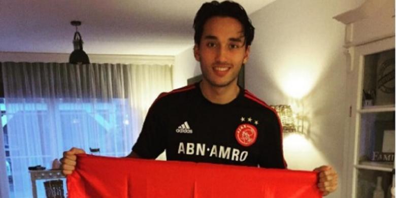 Ezra Pemain Ajax Beri Dukungan Untuk Timnas Indonesia