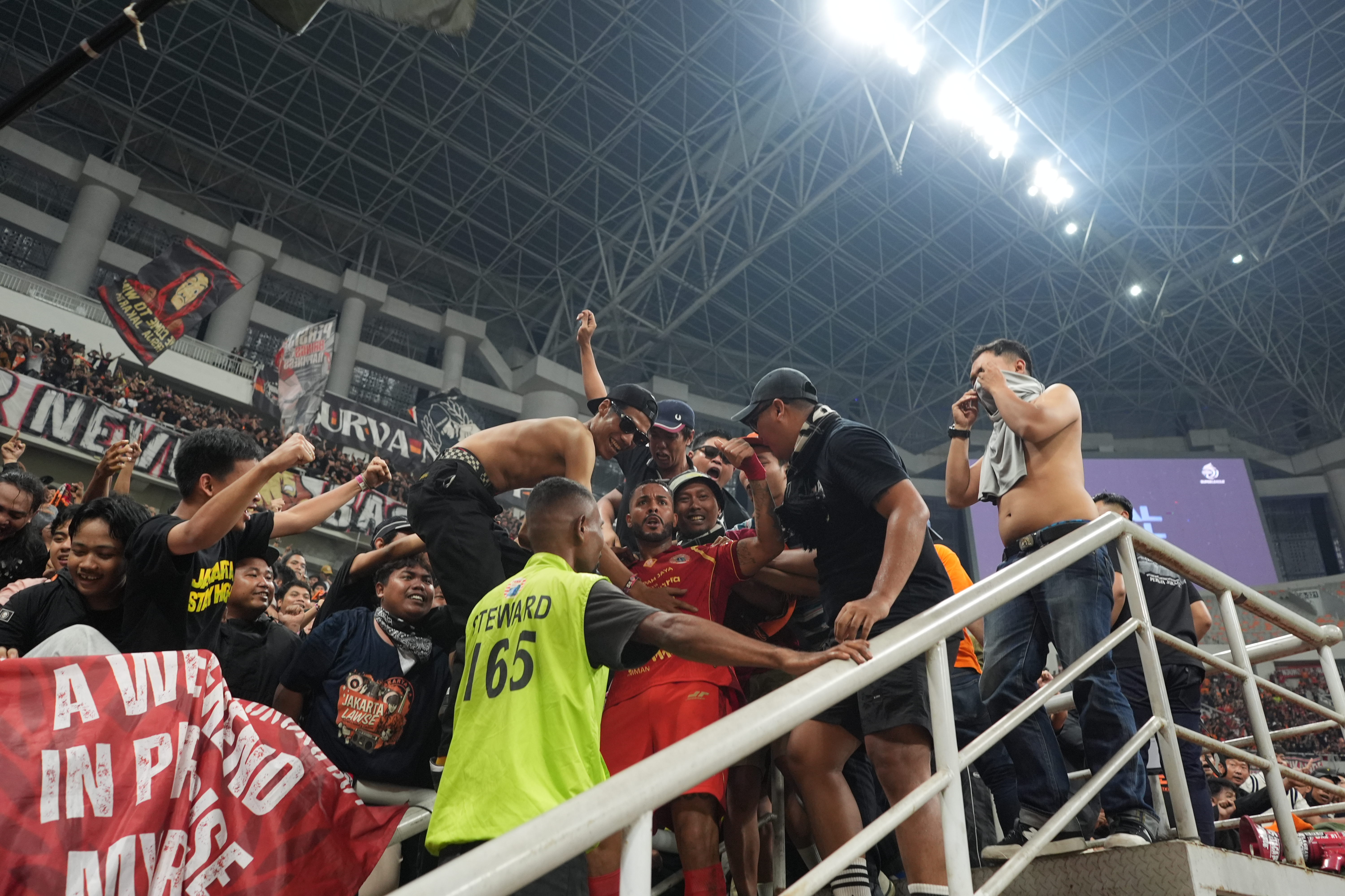 Erick Thohir Apresiasi Cara Persija Tangani Insiden saat Pertandingan Lawan Malut United di JIS
