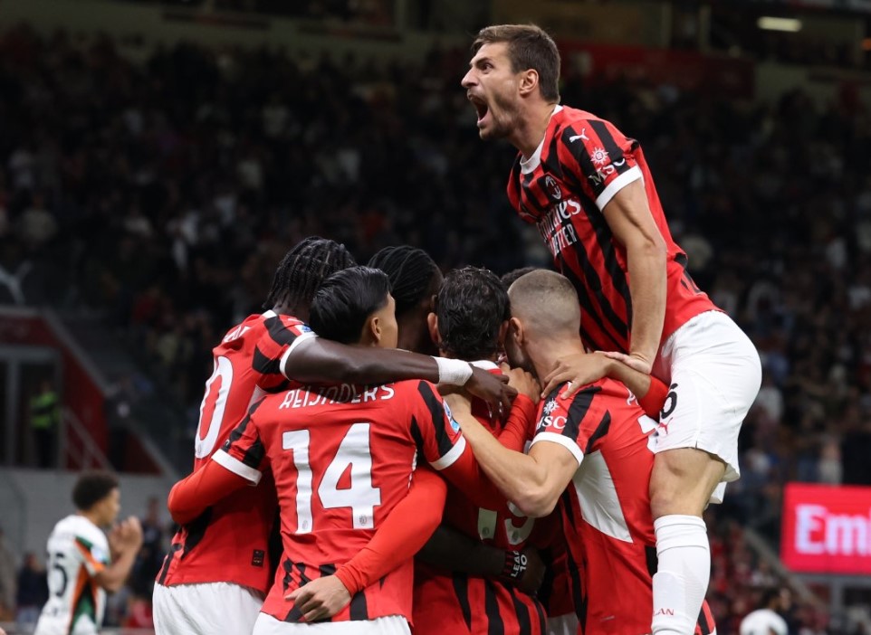 Bantai Venezia 4-0, Momentum Awal Kebangkitan AC Milan