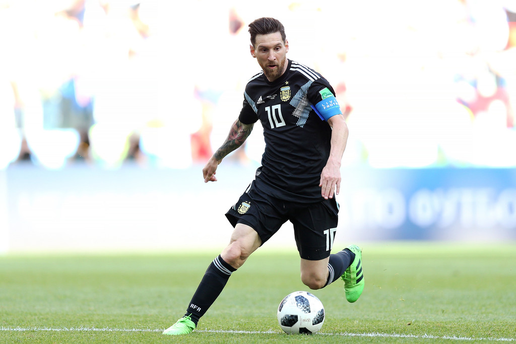 Lionel Messi Dikabarkan Sepakati Kontrak Manchester City Senilai Rp12 Triliun