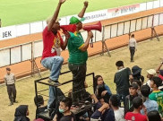 Hukuman Penutupan Tribun Persatukan 3 Kelompok Suporter Sriwijaya FC dan Bikin Haru