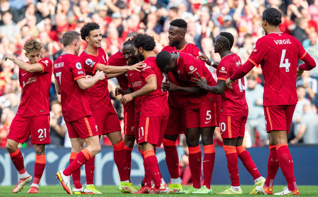 Liverpool 3-0 Crystal Palace: The Reds Raja Sepak Pojok