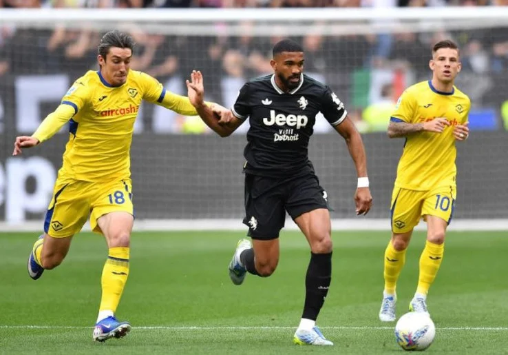 Meski Juventus Terpuruk, Gleison Bremer Berikrar Janji Akan Terus Bertahan