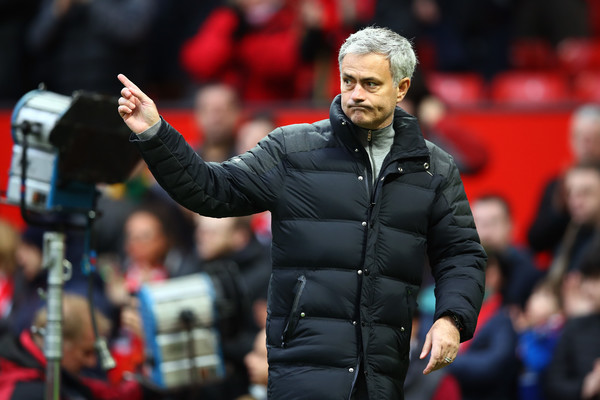 Derby Manchester, Mou Sindir Pemain Man City Mudah Jatuh 