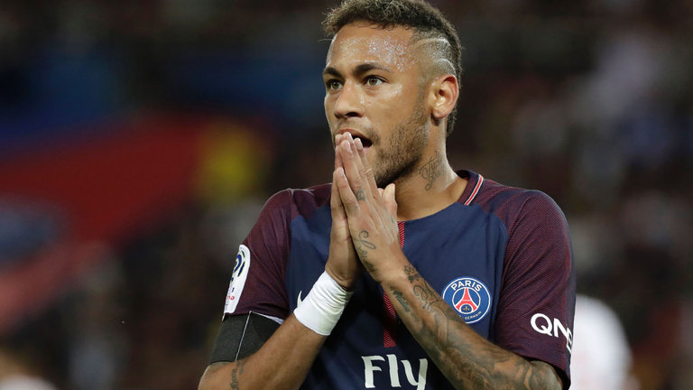 Neymar Tolak Nonton El Clasico