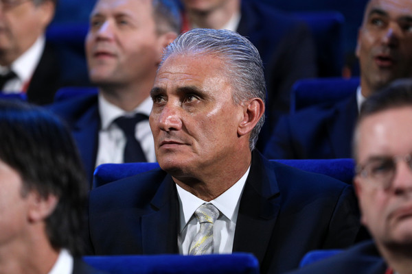 Gabung Grup Mudah, Pelatih Brasil Tak Mau Jemawa