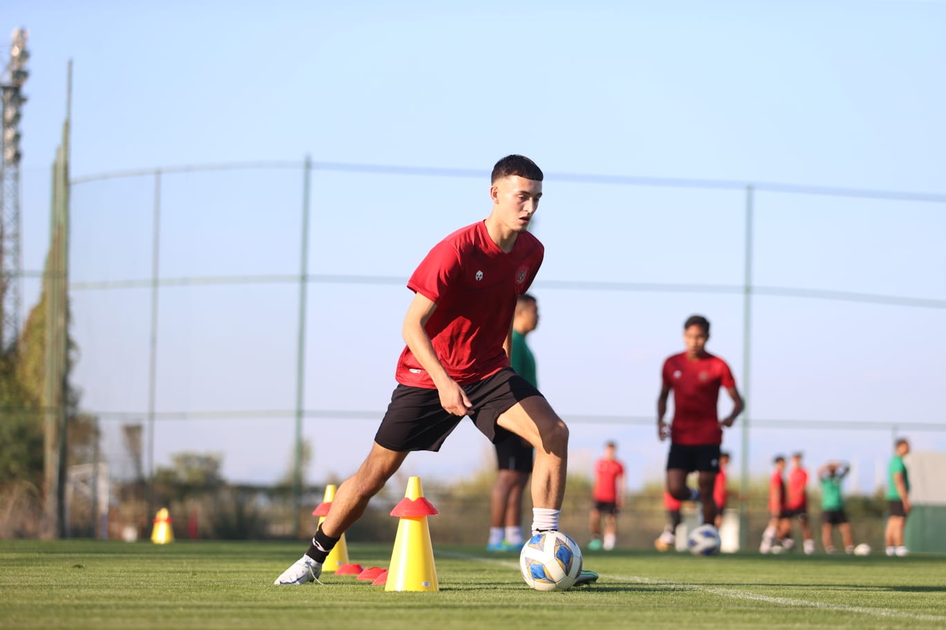 Ketum PSSI Puji Debut Ivar Jenner dan Justin Hubner bersama Timnas Indonesia U-20