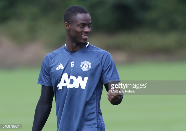 Eric Bailly Absen Bela Manchester United Di Pertengahan Musim