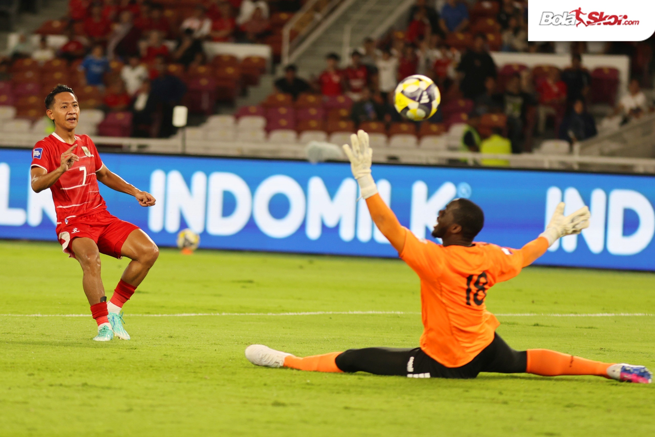 Dua Assist dari Ole Romeny, Beckham Putra: Luar Biasa Dia Pintar