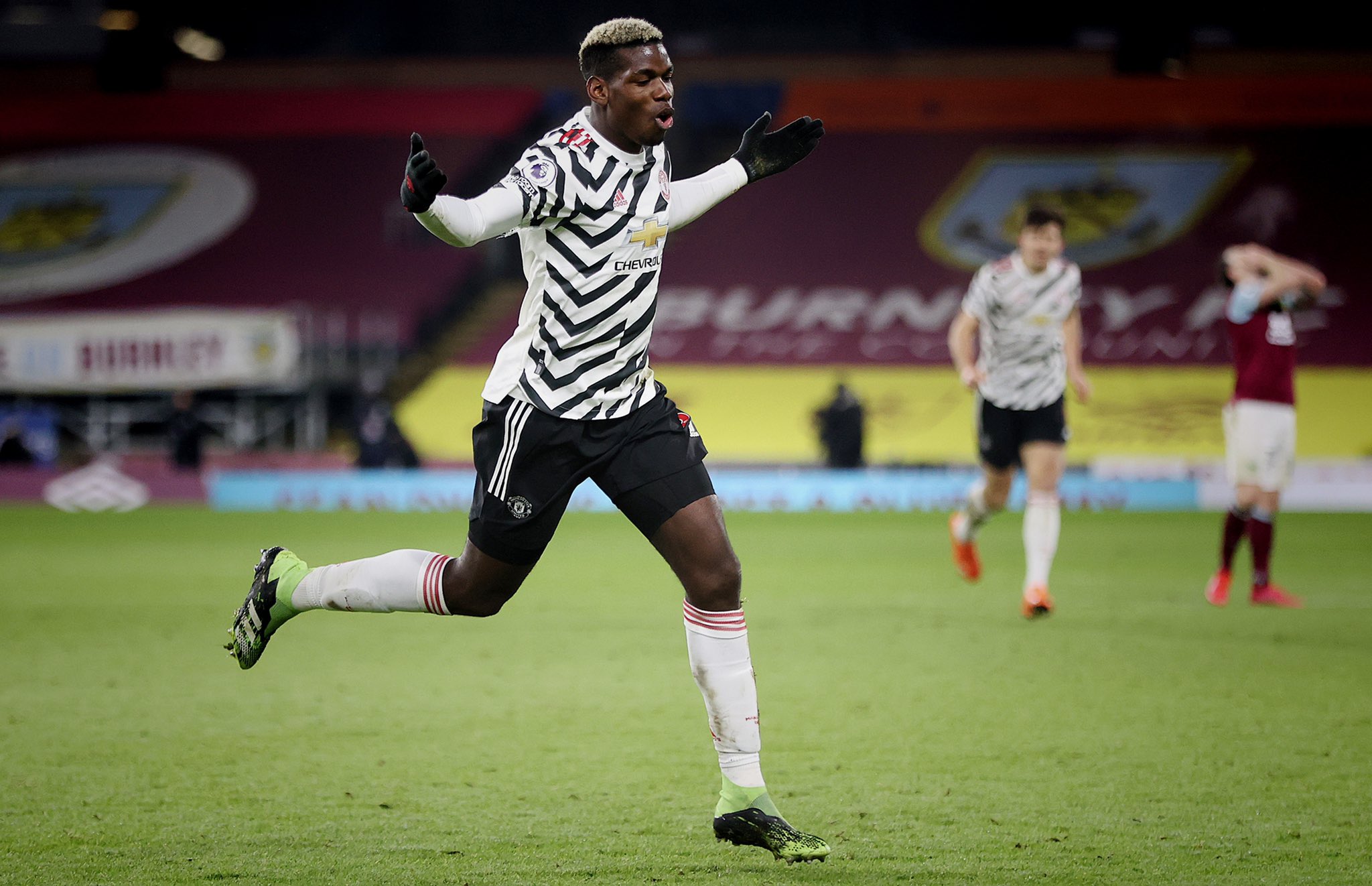 Paul Pogba Akui Manchester United Masih di Bawah Level Liverpool