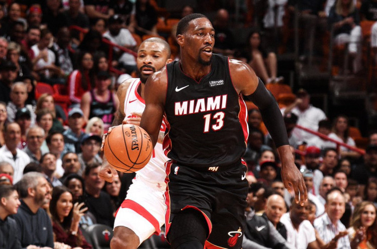  Hasil NBA: Heat Taklukkan Rockets, Davis dan James Bawa Lakers Kandaskan Spurs 