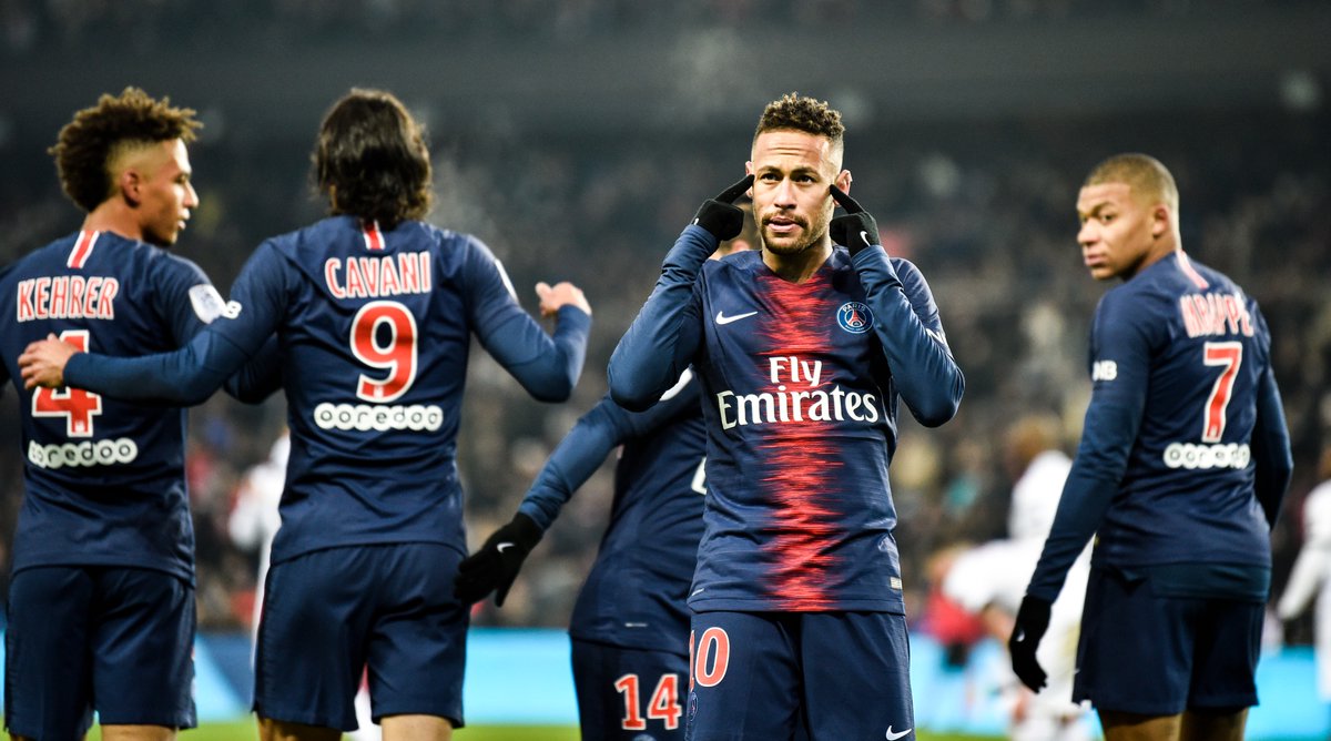Rangkuman Bursa Transfer: Drama Higuain, Dilema Neymar, Piatek ke AC Milan