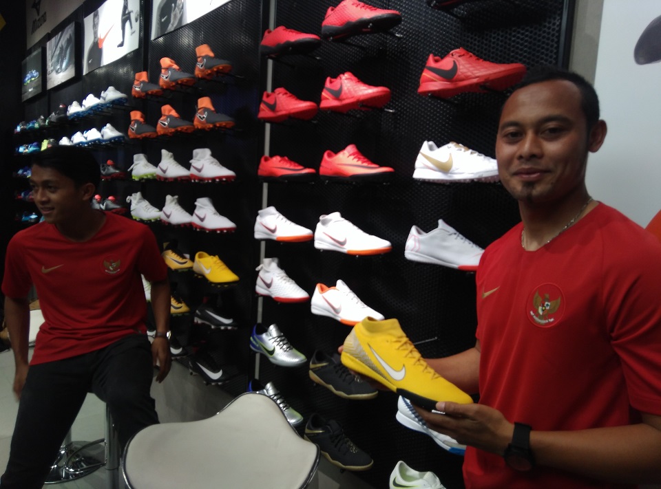 Warga Kota Bandung Penikmat Sepak Bola dan Futsal Kota Bandung Semakin Dimanjakan