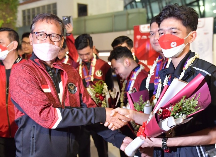 Tim Free Fire Raih Emas dan Perak, Kemenpora Sampaikan Apresiasi