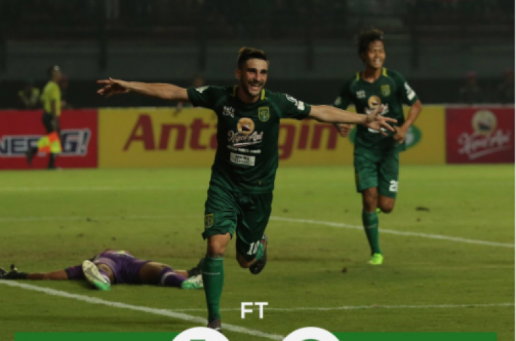 Persebaya Surabaya 1-0 Perseru Serui: Robertino Pugliara Jadi Pahlawan