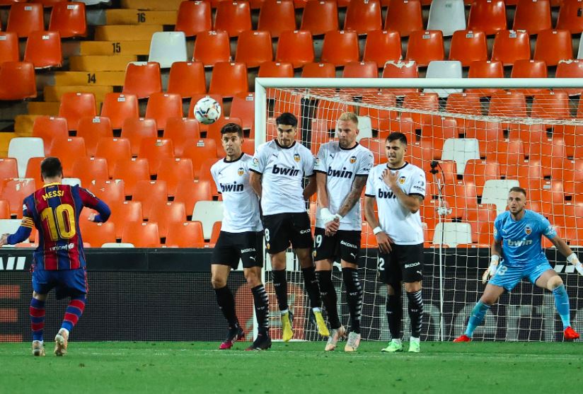Valencia 2-3 Barcelona: Blaugrana Belum Kibarkan Bendera Putih
