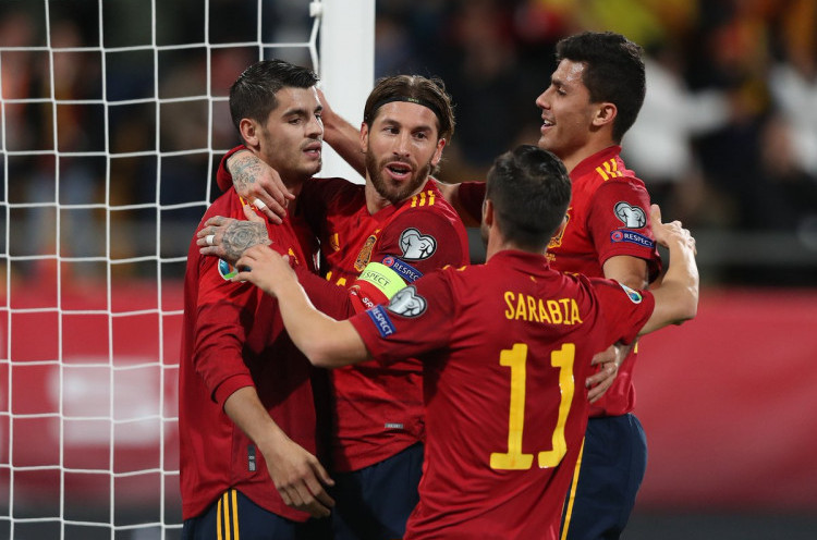 Hasil Kualifikasi Piala Eropa: Denmark dan Spanyol Pesta Gol, Italia Menang