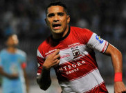 Dua Laga Berat Menanti Madura United