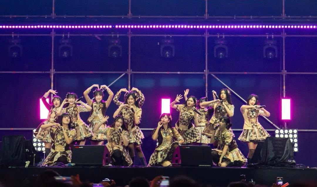 JKT48 Ramaikan Laga Timnas Indonesia Vs Jepang