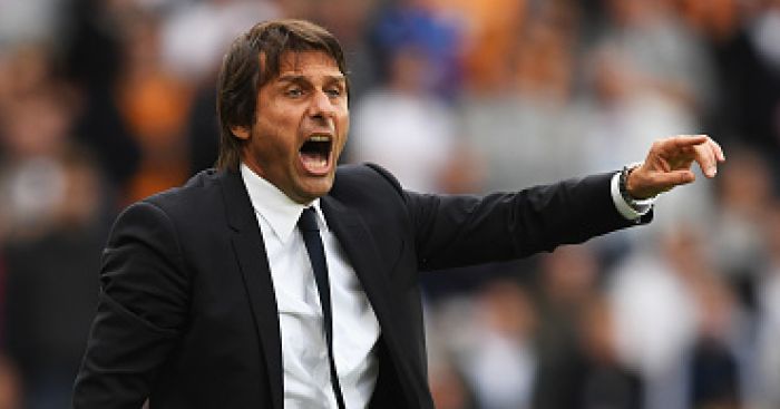 Conte Bantah Masalah Costa dan Pedro