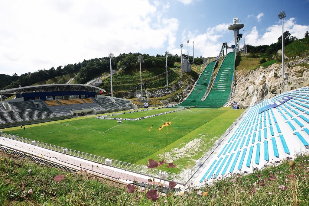 Alpensia Ski Jumping Stadium, Stadion Aneh dengan Dua Perosotan Besar di Korea Selatan