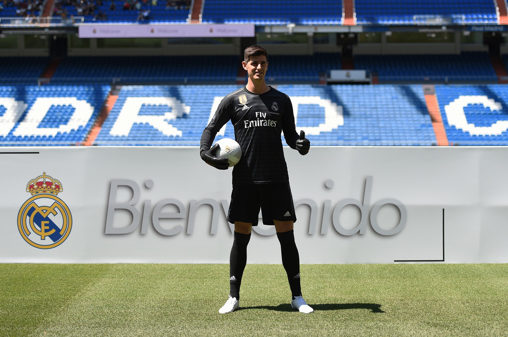 Kepergian Thibaut Courtois ke Madrid Melukai Perasaan Legenda Atletico
