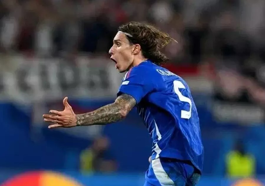 Terlalu Murah, Tawaran Arsenal untuk Dapatkan Riccardo Calafiori Ditolak Bologna