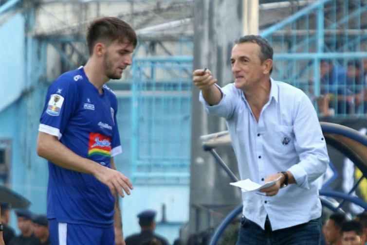 Milomir Seslija Bantah soal Pemecatan Dirinya di Arema FC