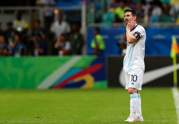 Argentina Keok di Laga Pertama, Lionel Messi Tolak Kibarkan Bendera Putih