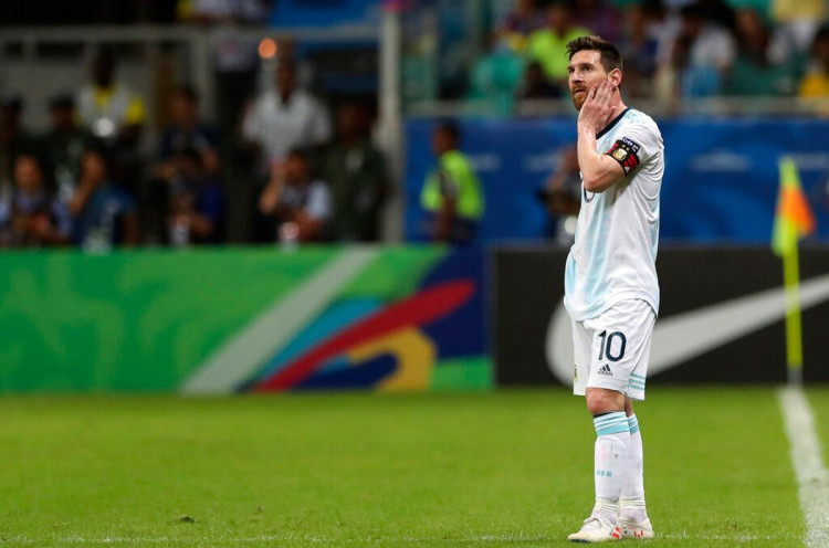 Argentina Keok di Laga Pertama, Lionel Messi Tolak Kibarkan Bendera Putih