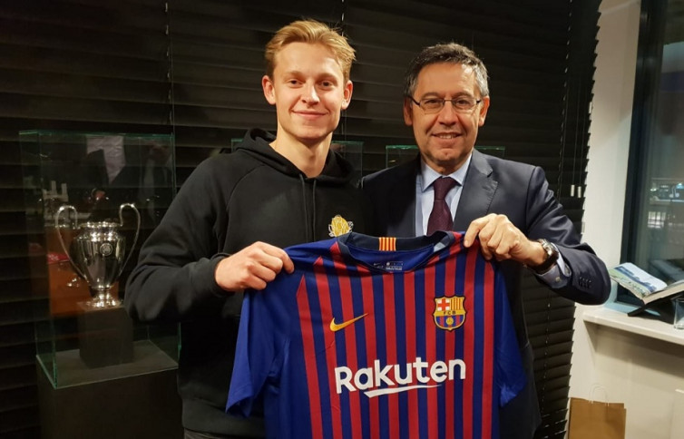Korban Kedatangan Frenkie de Jong di Barcelona