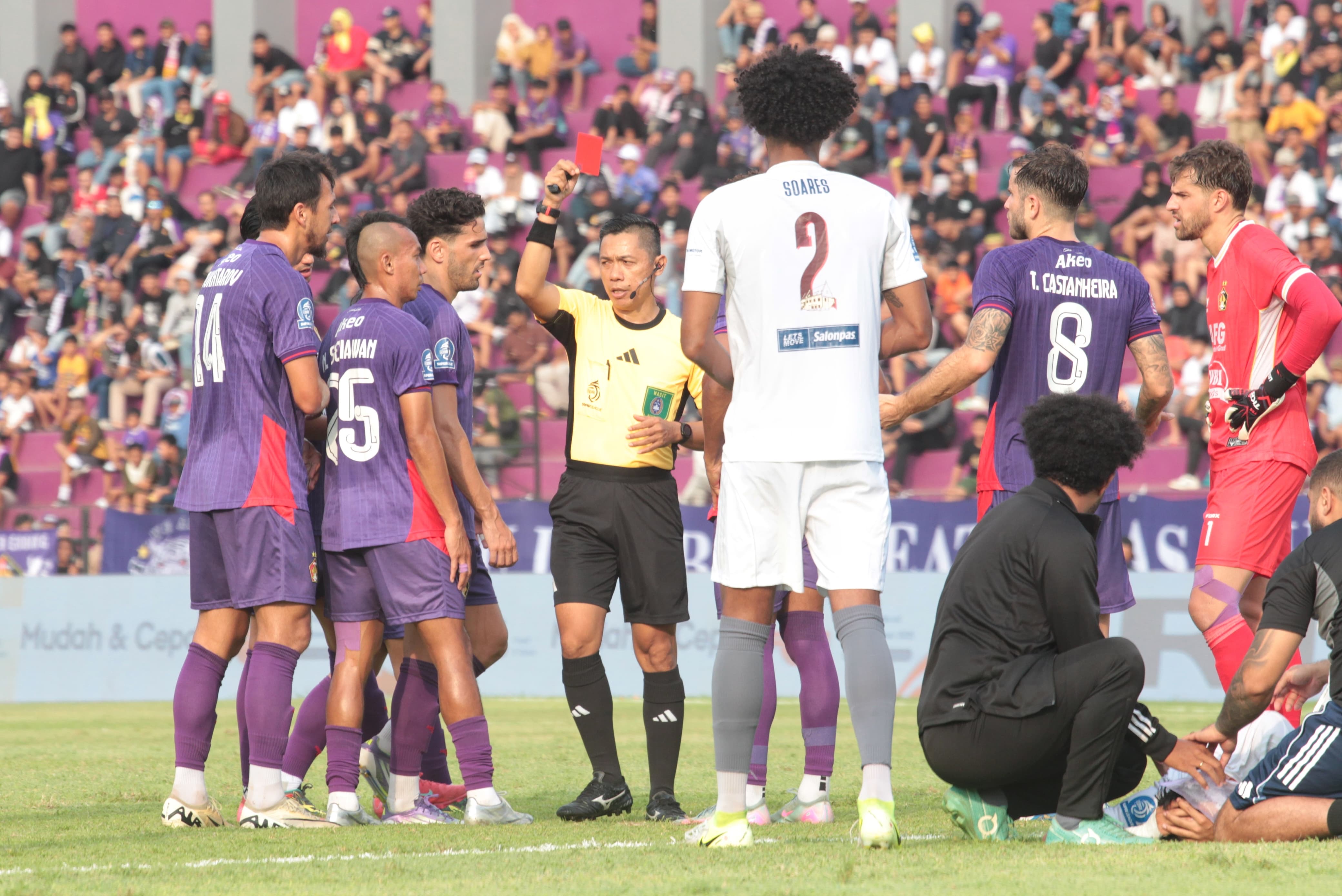 Pelatih Persik Heran Kartu Merah Novri Setiawan Tidak Dibatalkan