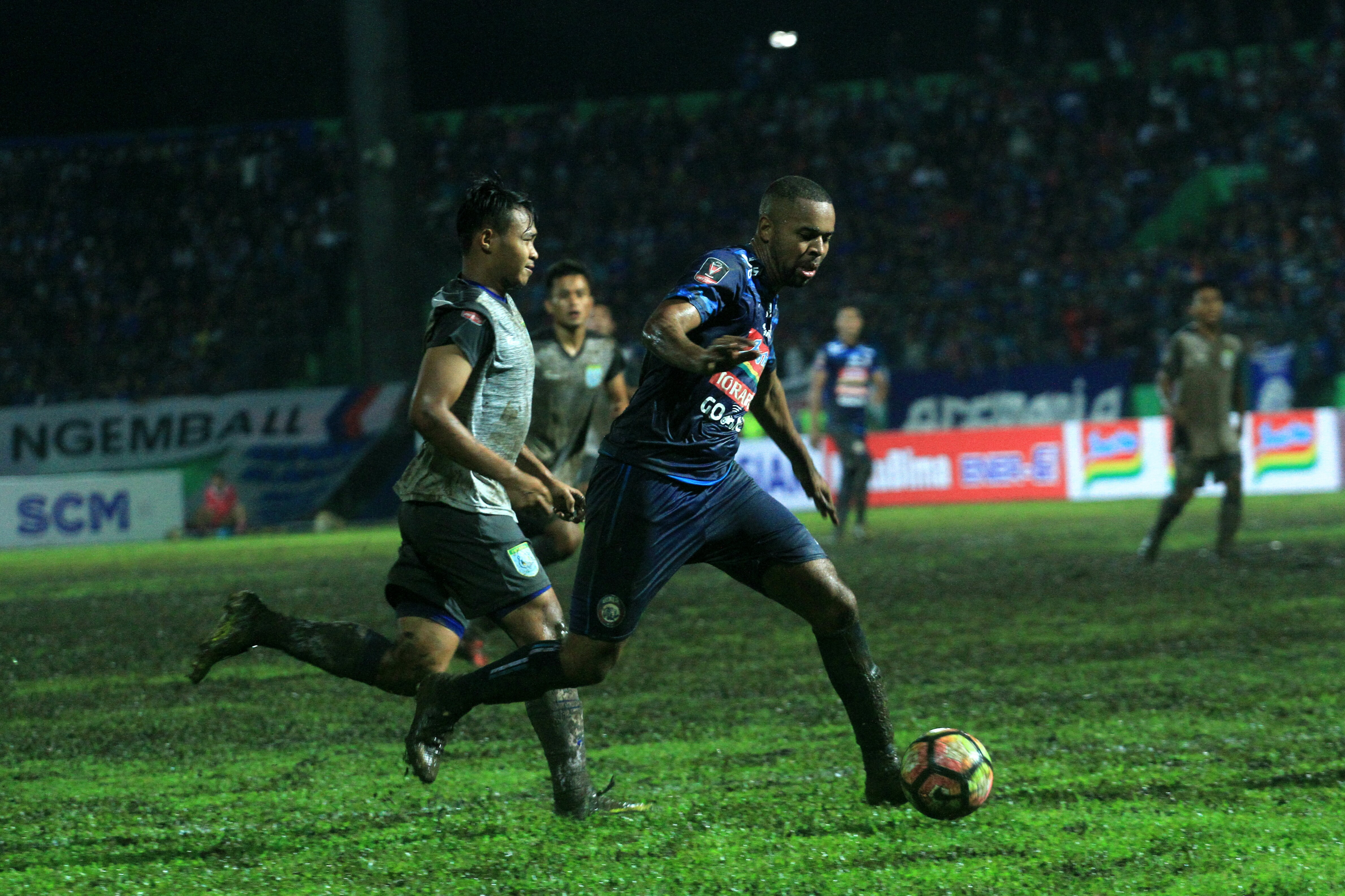 Aji Santoso Akui Persela Susah Payah Tahan Imbang Arema FC