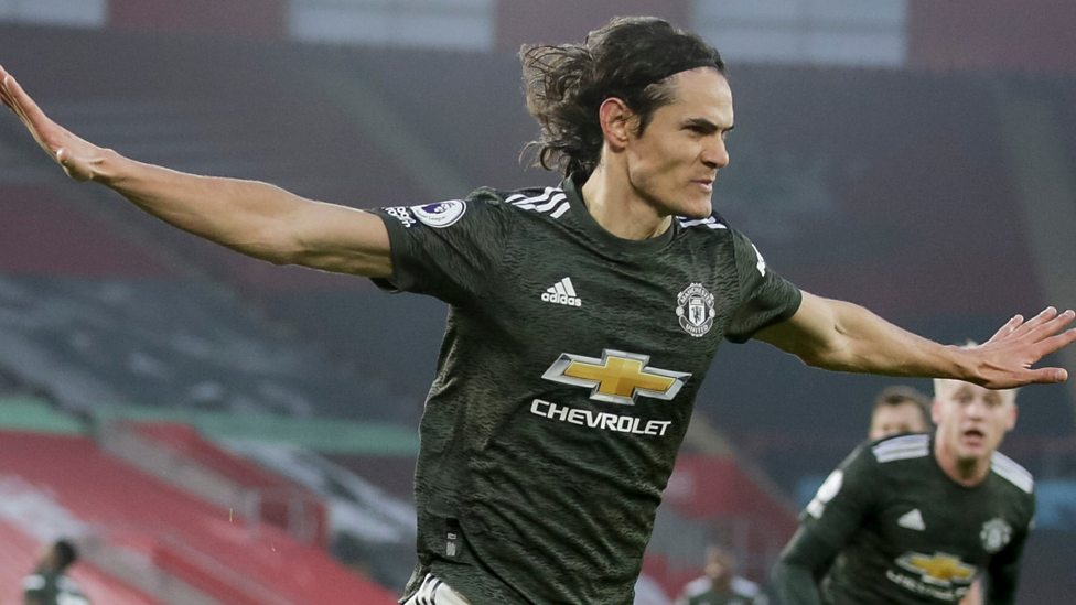 Manchester United dan Cavani Legowo Terima Sanksi dari FA