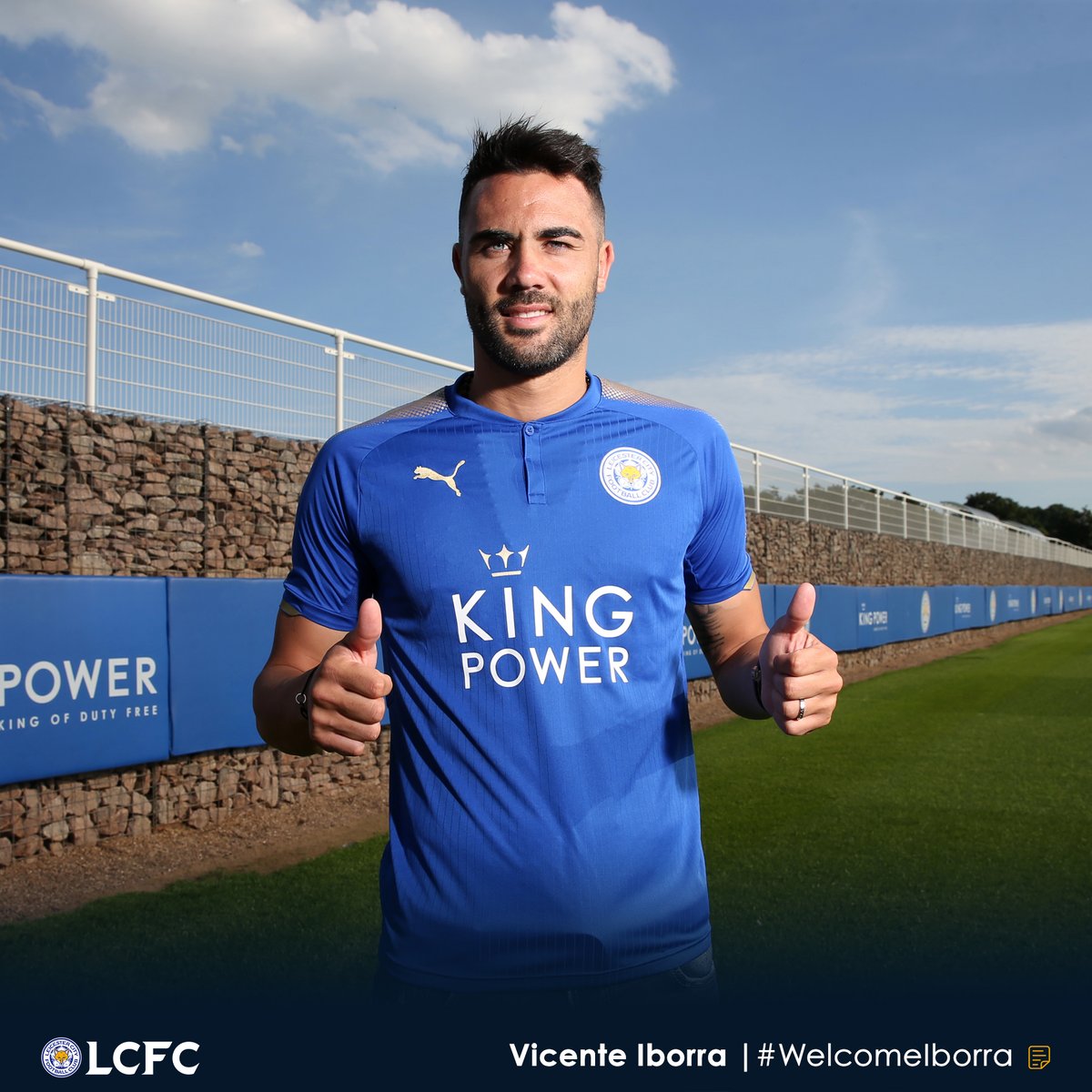Leicester Boyong Vicente Iborra dari Sevilla