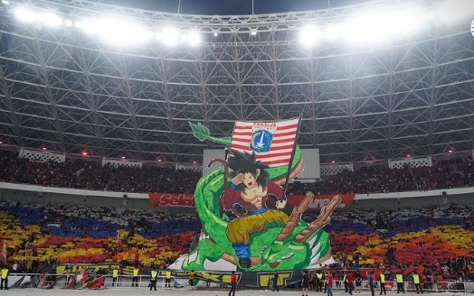 Melihat Indahnya Euforia Suporter di Liga 1 2023/2024
