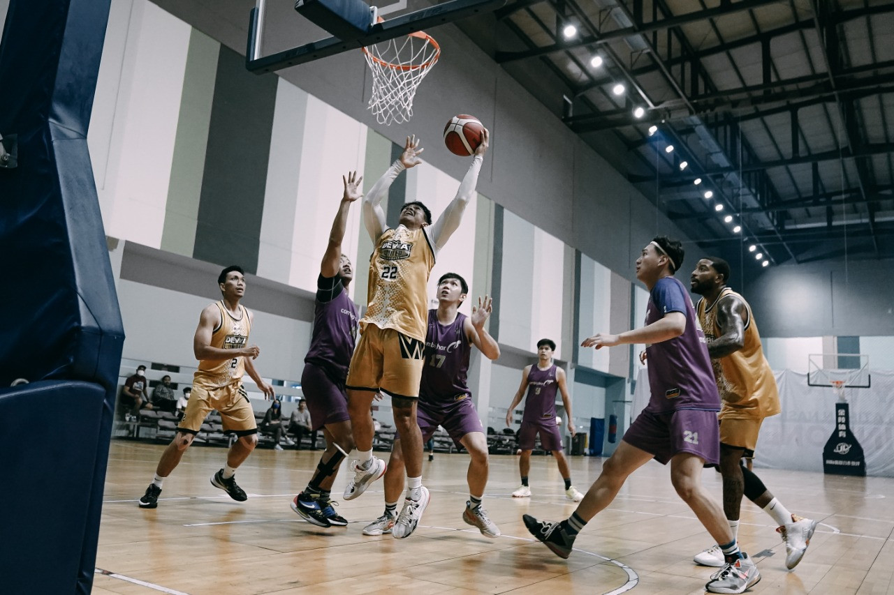 Menang Atas West Bandits, Dewa United Surabaya Semakin Utuh