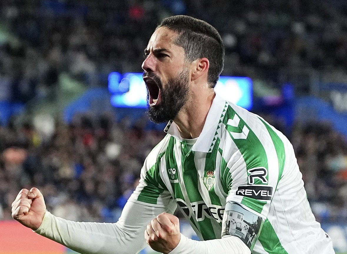 Selebrasi Usai Jebol Gawang Real Madrid, Isco Minta Maaf