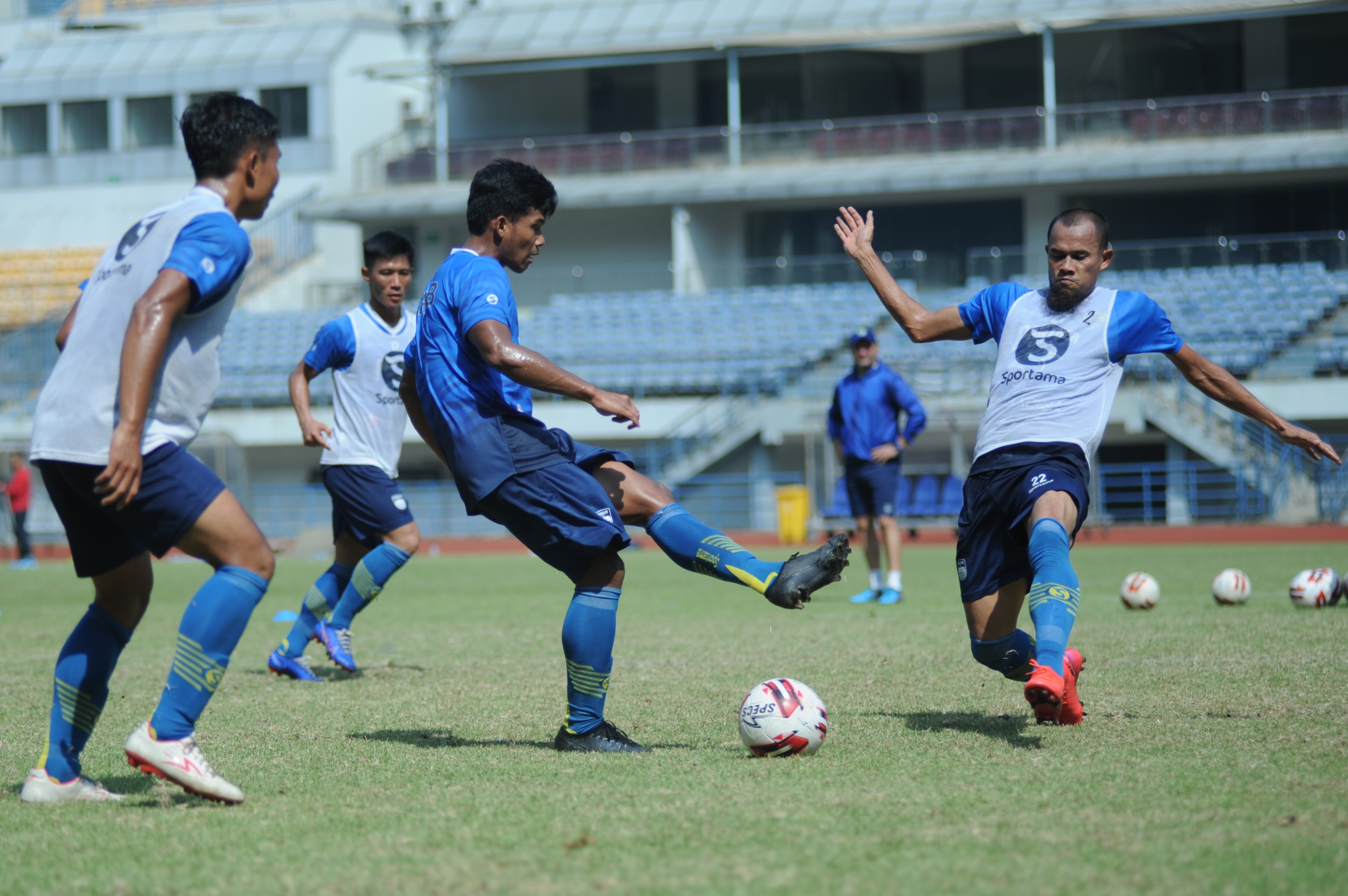 Skuat Persib Musim 2021 Ditentukan Regulasi