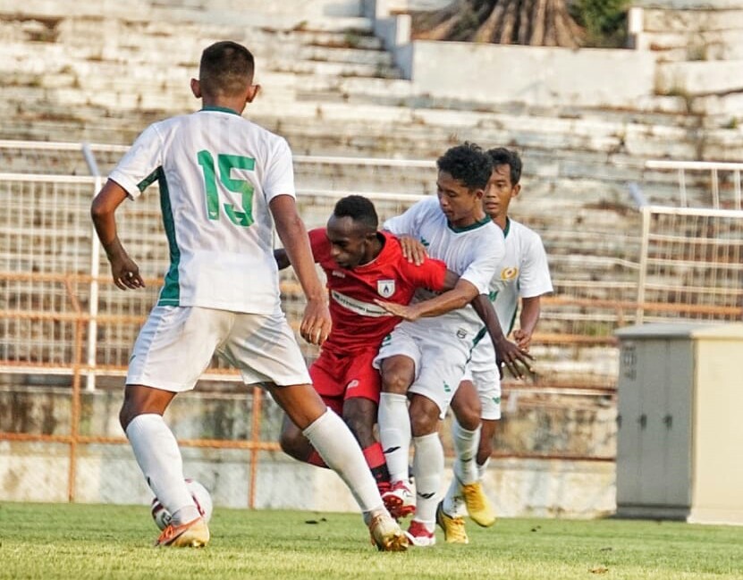 Tahan Persipura, Tim PON Jatim Tetapkan Standar Lawan Uji Coba